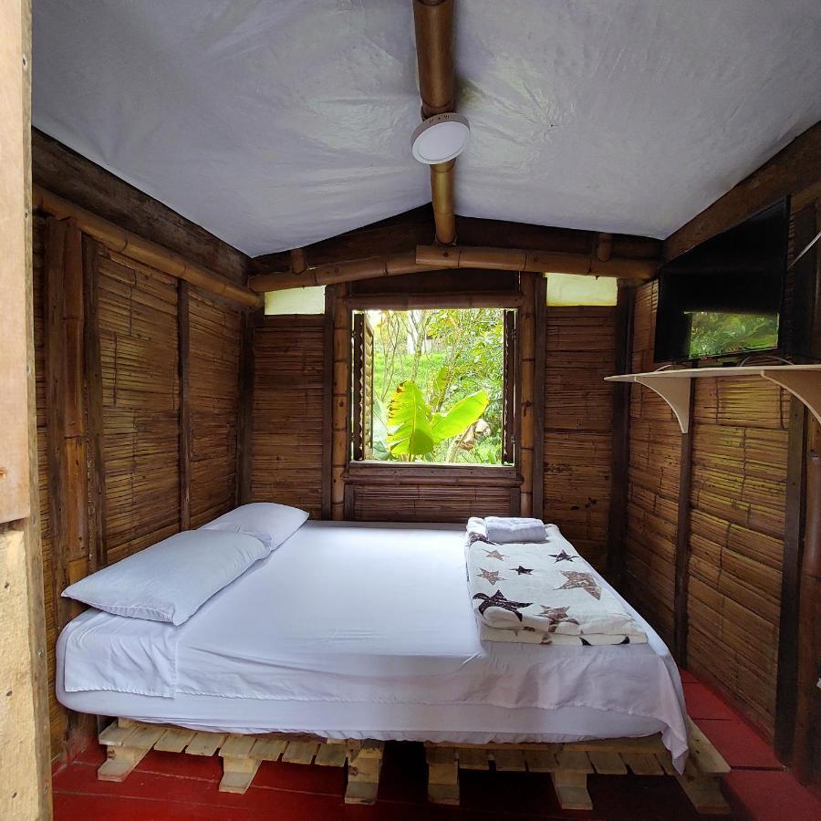 Hostal La Pijarana Σαλέντο Εξωτερικό φωτογραφία