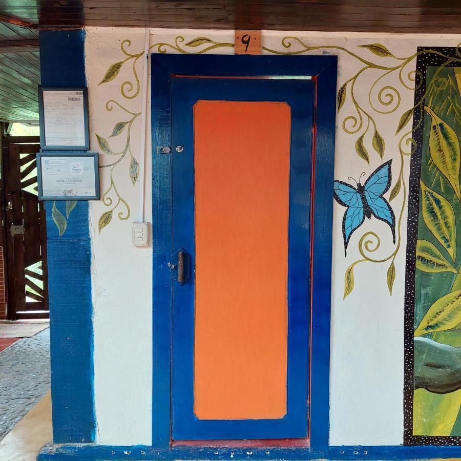 Hostal La Pijarana Σαλέντο Εξωτερικό φωτογραφία
